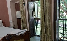 Osahan Paradise Homestay Near Golden Temple And Park View